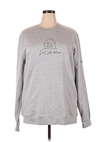 District. Sweatshirt (view 1)