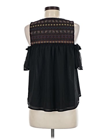 Abercrombie & Fitch Sleeveless Blouse (view 2)