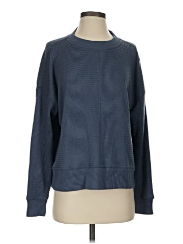 American Eagle Outfitters Pullover Sweater (view 1)