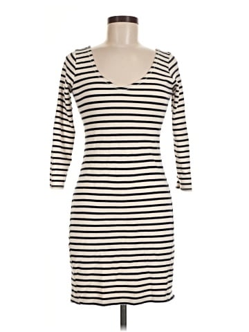 Abercrombie & Fitch Casual Dress (view 1)