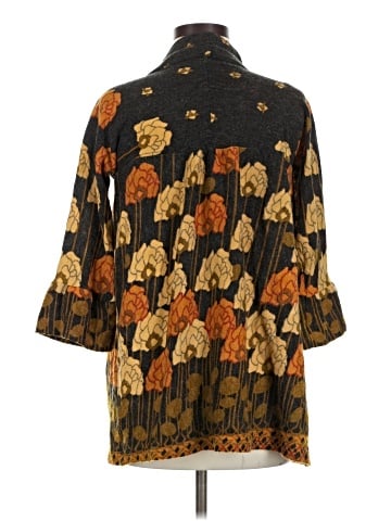 Aoyama Itchome Cardigan (view 2)