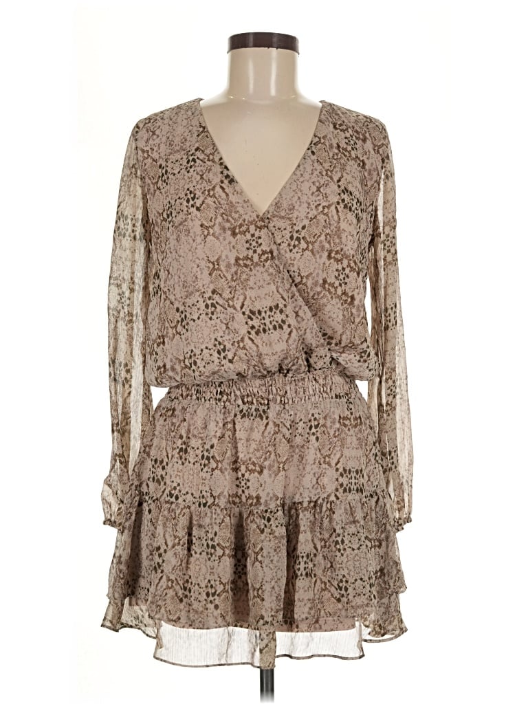 Pre-owned Sadie & Sage Casual Dress In Tan