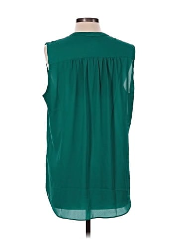 Kenar Sleeveless Blouse (view 2)