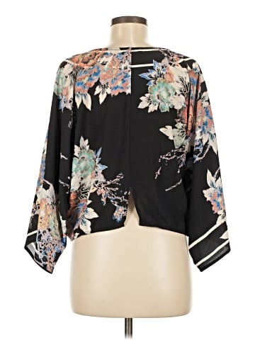 Flying Tomato Kimono (view 2)