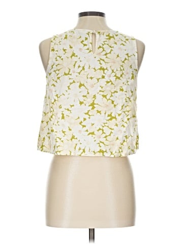 Blu Pepper Sleeveless Blouse (view 2)