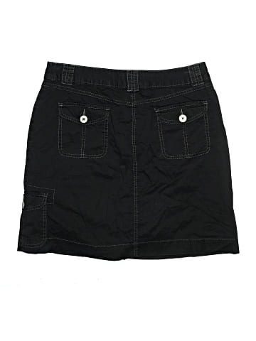 Karen Scott Skort (view 2)