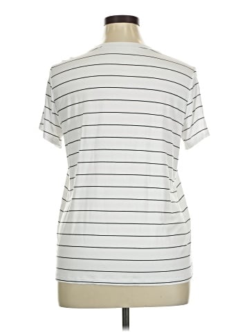 Torrid Short Sleeve T-Shirt (view 2)