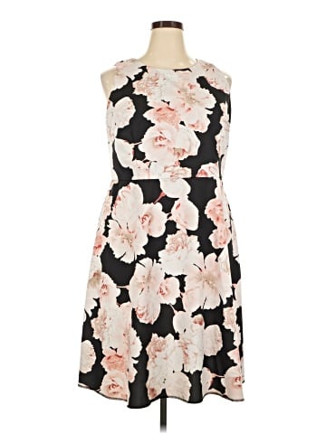 Adrianna Papell Casual Dress (view 1)