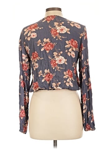 American Eagle Outfitters 3/4 Sleeve Blouse (view 2)