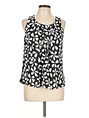 Elle Sleeveless Blouse (view 1)