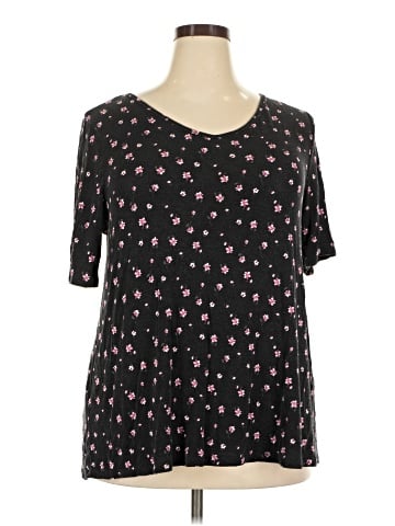 Lane Bryant Outlet Short Sleeve T-Shirt (view 1)