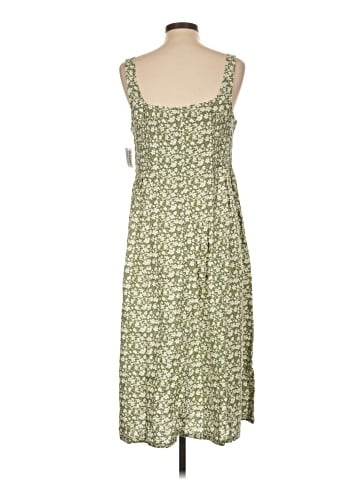 Old Navy Casual Dress (view 2)