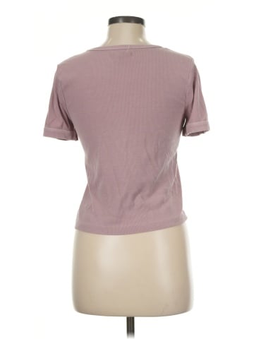 Rivet & Thread Short Sleeve T-Shirt (view 2)
