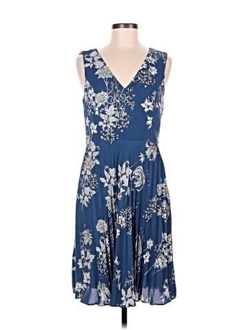 Banana Republic Factory Store Cocktail Dress (view 1)