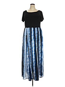 C Established 1946 Casual Dress