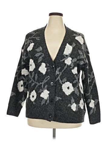 DR2 Cardigan (view 1)