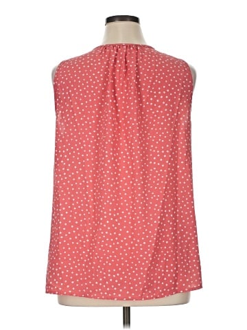 41Hawthorn Sleeveless Blouse (view 2)