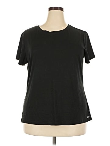 Amazon Essentials Active T-Shirt (view 1)