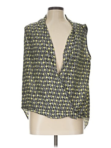Violet & Claire Tank Top (view 1)