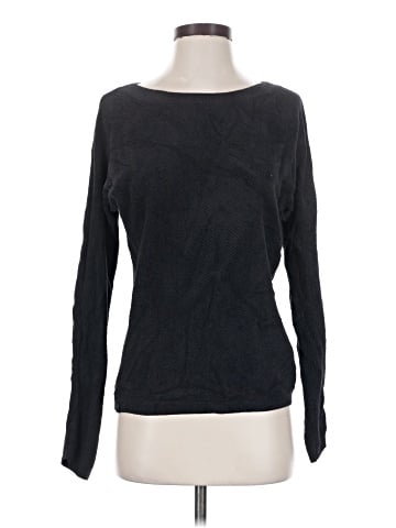 Barefoot Dreams Pullover Sweater (view 1)