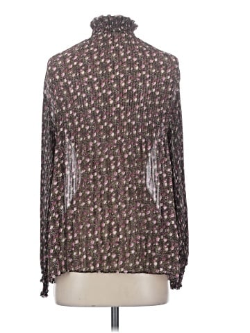 CAbi Long Sleeve Blouse (view 2)