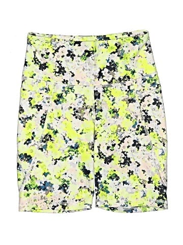 Gap Shorts (view 1)