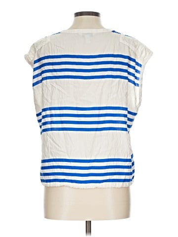 Nine West Sleeveless Button-Down Shirt (view 2)