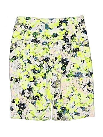 Gap Shorts (view 2)