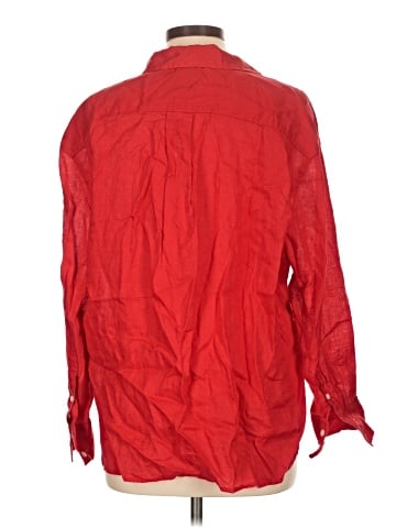 Gap Long Sleeve Button-Down Shirt (view 2)