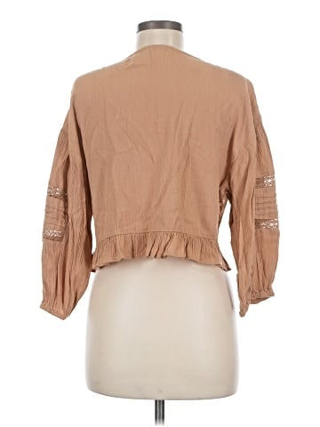 American Eagle Outfitters 3/4 Sleeve Blouse (view 2)