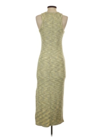 Old Navy Casual Dress (view 2)