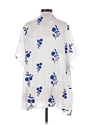 Tolani Swimsuit Cover Up (view 2)