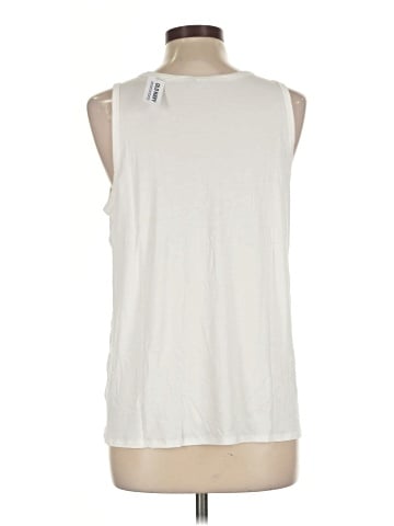 Old Navy Sleeveless T-Shirt (view 2)