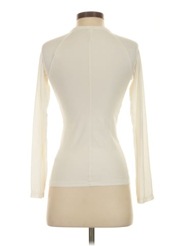 Uniqlo Long Sleeve Turtleneck (view 2)