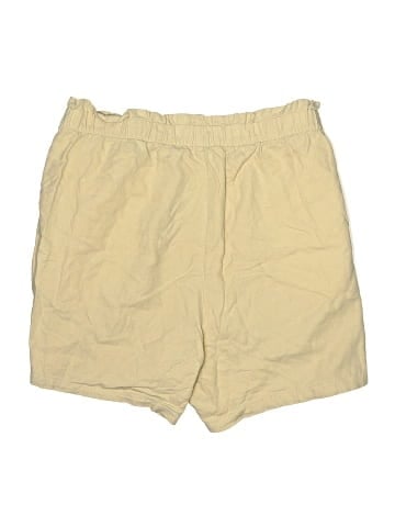 Lee Khaki Shorts (view 2)
