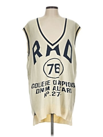 Urban Outfitters Sleeveless T-Shirt (view 1)