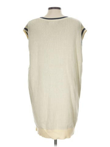 Urban Outfitters Sleeveless T-Shirt (view 2)