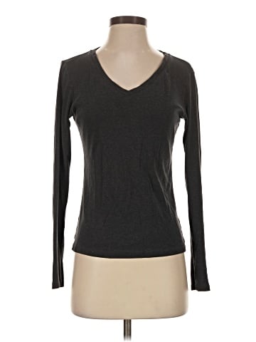 Uniqlo Long Sleeve T-Shirt (view 1)