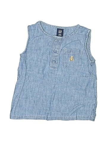 Gap Sleeveless Button-Down Shirt (view 1)