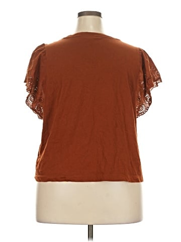 Old Navy Short Sleeve T-Shirt (view 2)