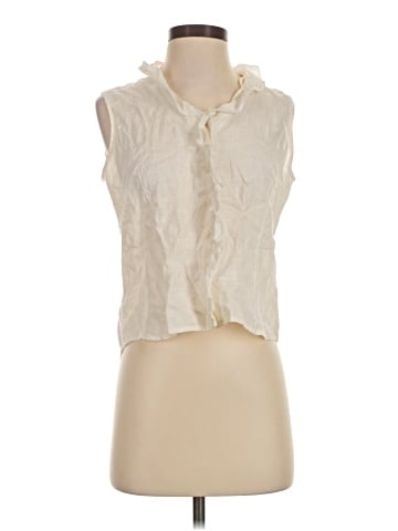 Liz Claiborne Sleeveless Button-Down Shirt (view 1)