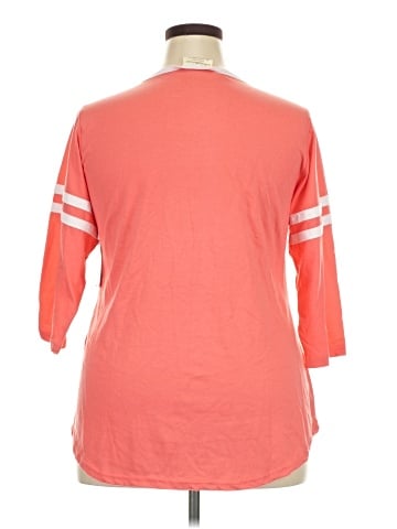 Bobbie Brooks 3/4 Sleeve T-Shirt (view 2)