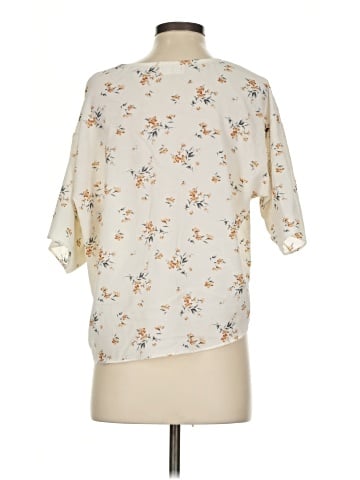Everly 3/4 Sleeve Blouse (view 2)
