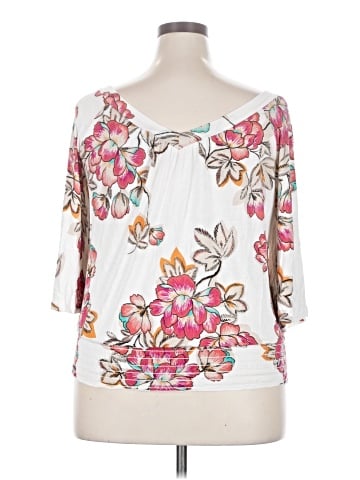 American Rag Cie 3/4 Sleeve Top (view 2)