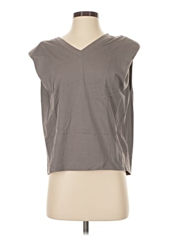 Babaton Sleeveless T-Shirt (view 1)