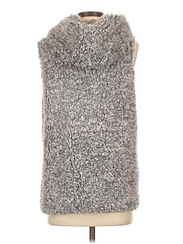 CoffeeShop Faux Fur Vest (view 2)