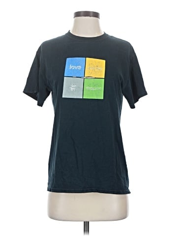Gildan Short Sleeve T-Shirt (view 1)