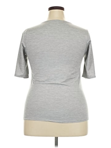 Torrid 3/4 Sleeve T-Shirt (view 2)