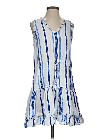 Walker & Wade Casual Dress (view 1)