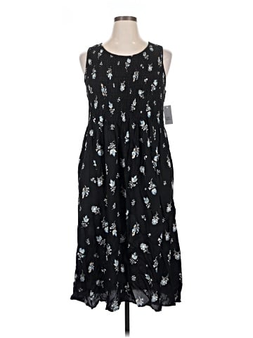 Croft & Barrow Casual Dress (view 1)
